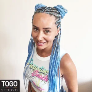 Cornrows 5 Beylikdüzü Togo Stüdyo mavi renkli topuzlu afrika örgüsü space buns